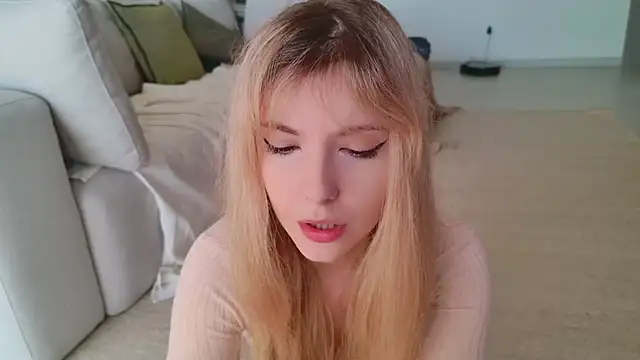 Cassycum online show from 10, 3, 2025