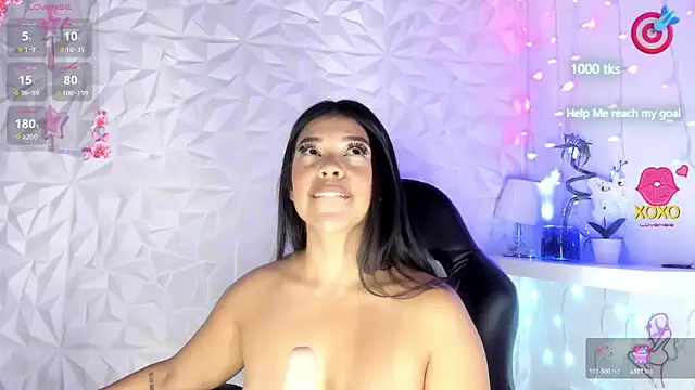 Snapshot of Valetigomez chatting on 18, 3, 2025 Valetigomez online show from 18, 3, 2025