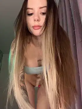 Alina Vibe Me online show from 13, 2, 2026