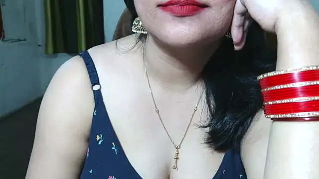 Cute Mahi22 online show from 11, 2, 2026