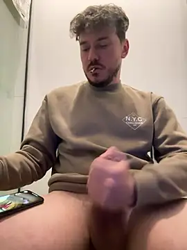 Snapshot of guaposexyh0t chatting on 27, 5, 2026 guaposexyh0t online show from 27, 5, 2026