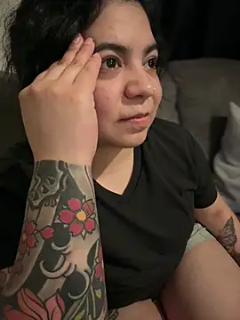 kimmiakiss22 online show from 3, 4, 2026