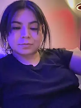 kimmiakiss22 online show from 27, 2, 2025