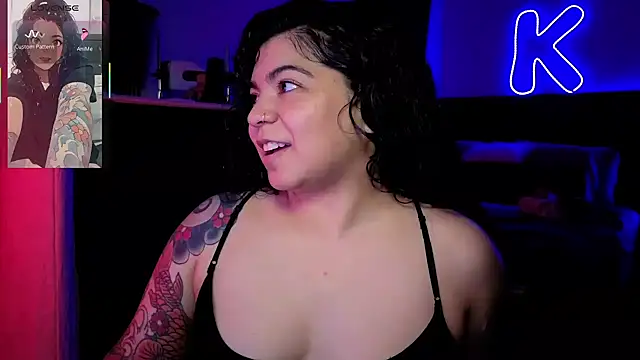 kimmiakiss22 online show from 19, 5, 2026