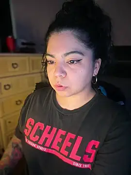 kimmiakiss22 online show from 14, 2, 2026