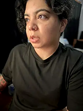 kimmiakiss22 online show from 18, 11, 2025