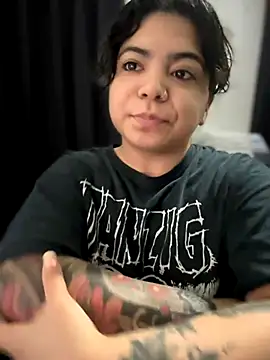 kimmiakiss22 online show from 19, 11, 2025