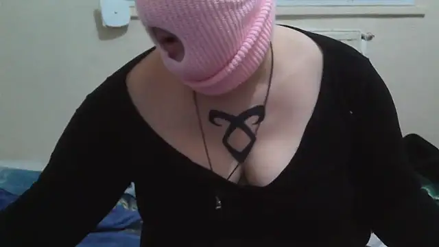 Lolabeluccia xh  online show from 10, 11, 2025