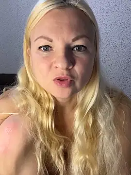 Julia beauty online show from 18, 10, 2025