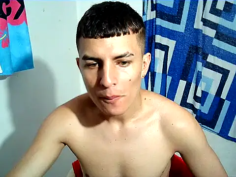 Snapshot of SHAT_SEX chatting on 29, 10, 2025 SHAT SEX online show from 29, 10, 2025