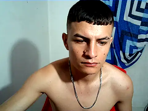 Snapshot of SHAT_SEX chatting on 4, 11, 2025 SHAT SEX online show from 4, 11, 2025