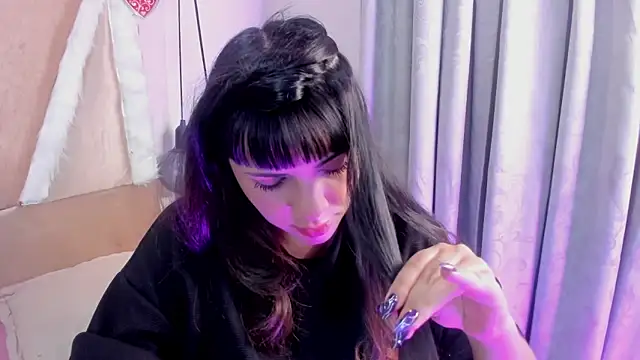 xhinata hyugax online show from 23, 3, 2026