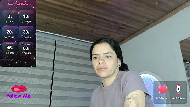 Snapshot of natasha_logan_ chatting on 31, 5, 2026 natasha logan online show from 31, 5, 2026