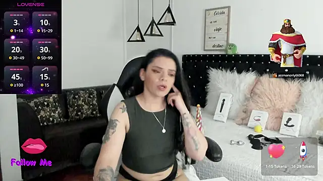 natasha logan  online show from 3, 3, 2025