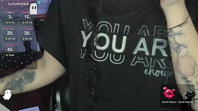 natasha logan  online show from 23, 12, 2025