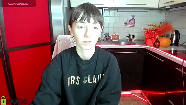 TayanaJons online show from 1, 12, 2025