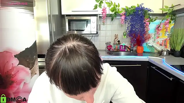 TayanaJons online show from 22, 4, 2026