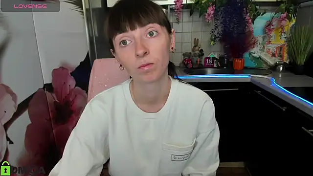 TayanaJons online show from 24, 4, 2026