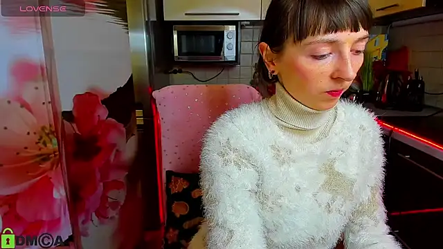 TayanaJons online show from 6, 2, 2026