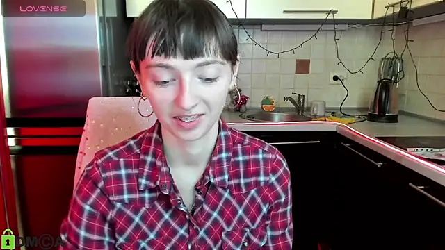 TayanaJons online show from 7, 3, 2025
