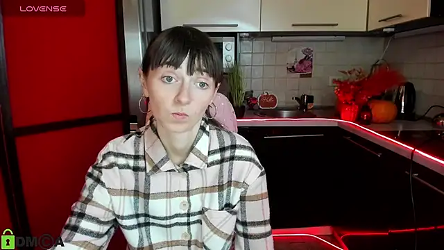 TayanaJons online show from 25, 11, 2025