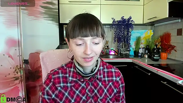 TayanaJons online show from 5, 3, 2026