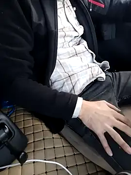 Freezing Duck online show from 22, 12, 2025