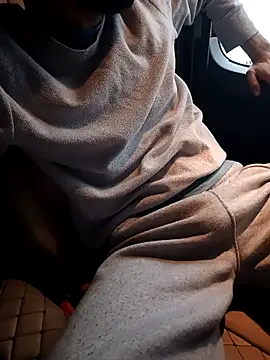 Freezing Duck online show from 5, 2, 2026