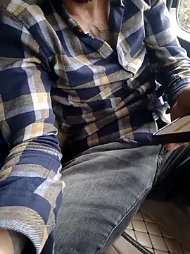 Freezing Duck online show from 10, 2, 2026