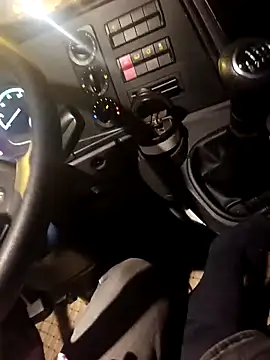 Freezing Duck online show from 2, 12, 2025