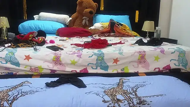 Sexy sharntel online show from 27, 2, 2025