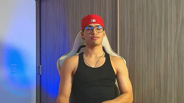 Jimmy Leeh  online show from 28, 11, 2025