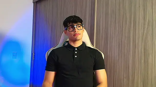 Jimmy Leeh  online show from 23, 11, 2025