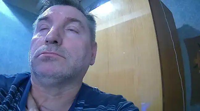 GYurmoka70 online show from 9, 1, 2025