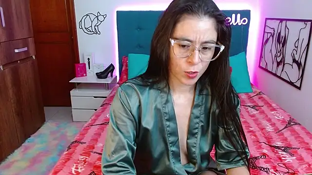 Snapshot of antonella_sweet33 chatting on 2, 10, 2025 antonella sweet33 online show from 2, 10, 2025