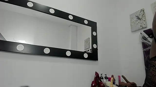 rihanna abiodun online show from 18, 10, 2025