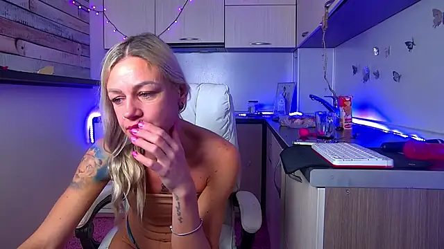 Skinny Nally online show from 16, 2, 2026