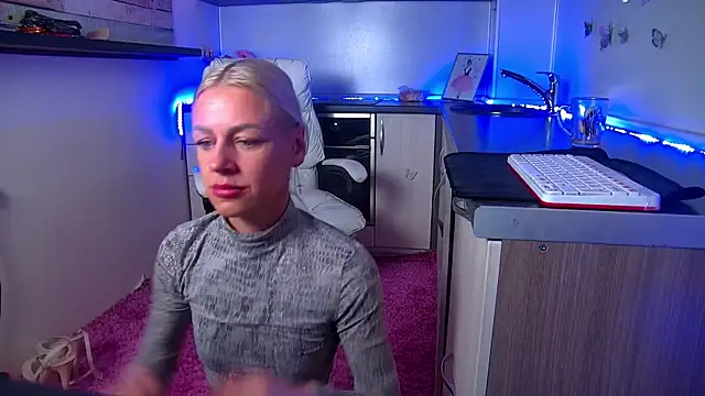 Skinny Nally online show from 21, 4, 2026