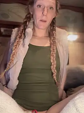 GoldenFlameGoddess online show from 18, 3, 2025