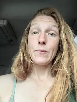 GoldenFlameGoddess online show from 4, 3, 2026