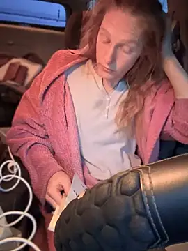 GoldenFlameGoddess online show from 11, 2, 2026