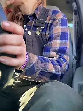 GoldenFlameGoddess online show from 9, 1, 2026