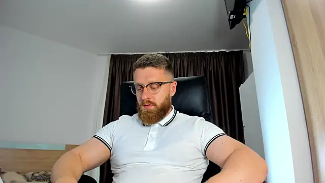 Findom guy online show from 3, 6, 2026