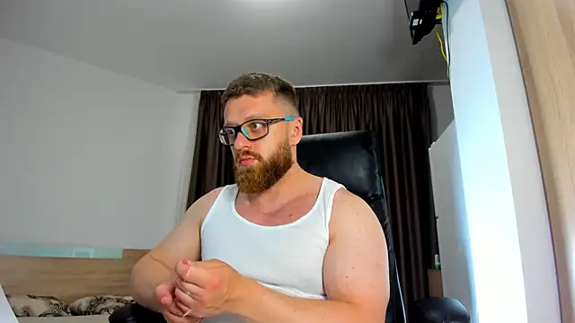Findom guy online show from 4, 6, 2026