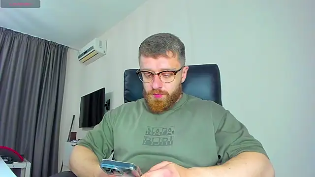 Findom guy online show from 25, 3, 2026