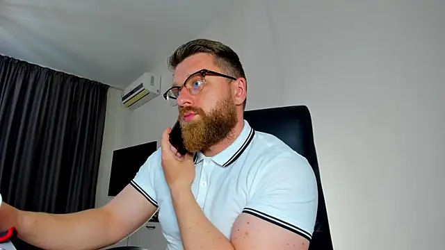 Findom guy online show from 14, 5, 2026