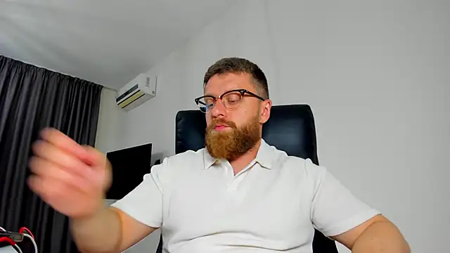 Findom guy online show from 8, 5, 2026