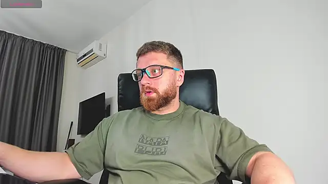 Findom guy online show from 12, 3, 2026