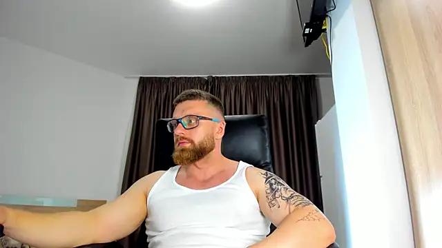 Snapshot of Findom_guy chatting on 12, 6, 2026 Findom guy online show from 12, 6, 2026