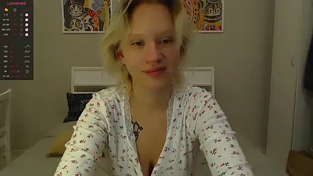 Snapshot of amelia_lye chatting on 10, 3, 2025 amelia lye online show from 10, 3, 2025
